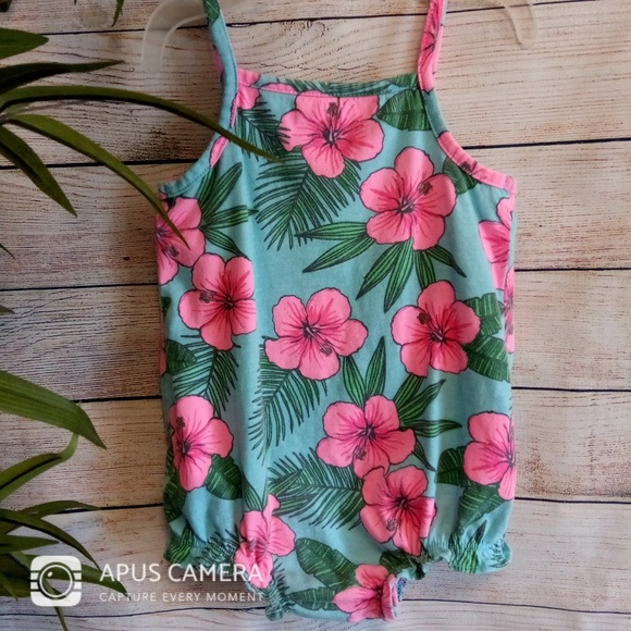 Sleeveless Romer - Picture 2 of 4